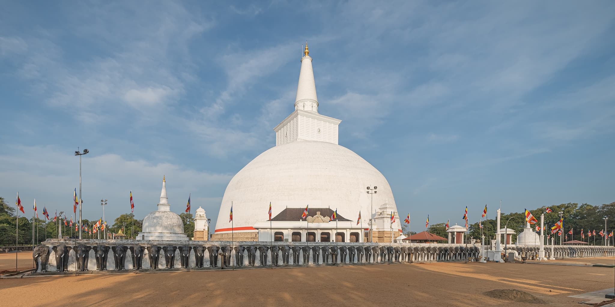 Ruwanwelisaya Stupa